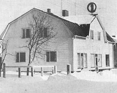 Bankgatan 12 mellan Topeliusesplanaden och Gustav Adolfsgatan, mot nordost.