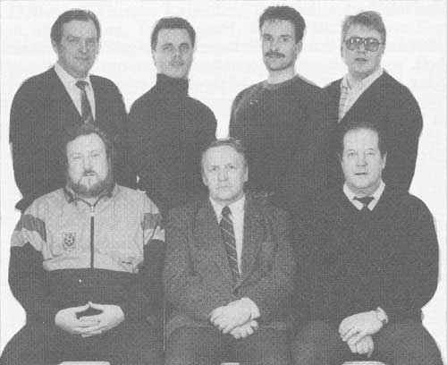 Bollsektionen av årgång 1988—89. I övre raden fr.v. Lars Sjöholm, Dick Sundqvist, Harry Holmberg och Ralf Ojalammi. I nedre raden Ralf Ström, Börje Nygård ordf. och Henry Blomqvist. På bilden saknas Lars-Peter Sjöholm. 