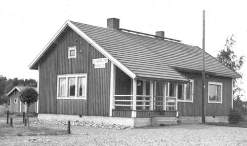 Stationshuset 1968 vid Nykarleby järnvägsstation.