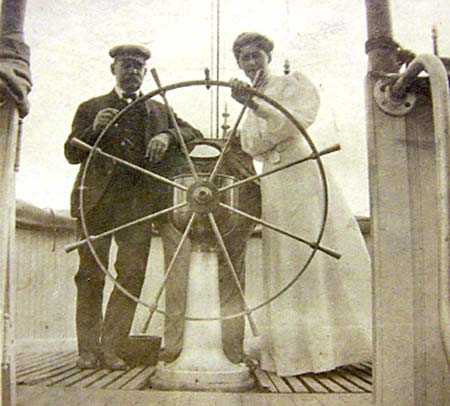 Captain Johan Fredrik Ahlstrom and his wife Louise Jacobson.